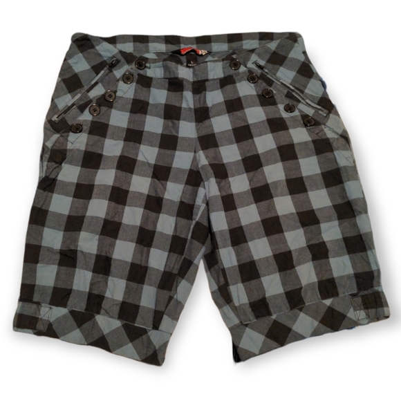 Nikita Bermuda Shorts Green/Black Size Large - Picture 1 of 3